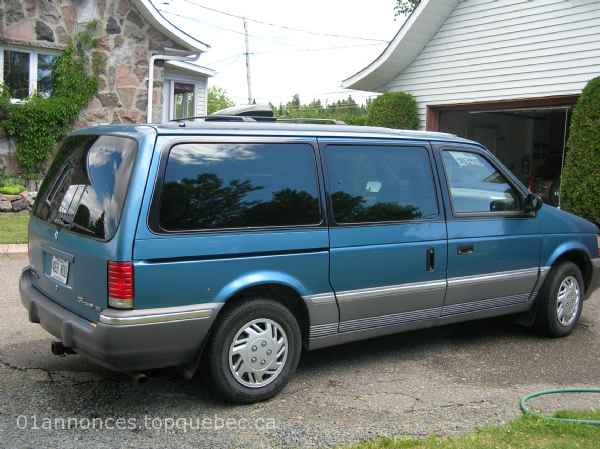 Mini- campeur - Plymouth Grand Voyager 1993 